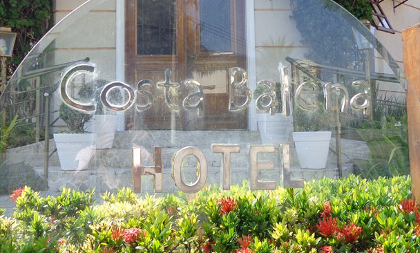 Foto Referente a Entrada do Hotel Costa Balena